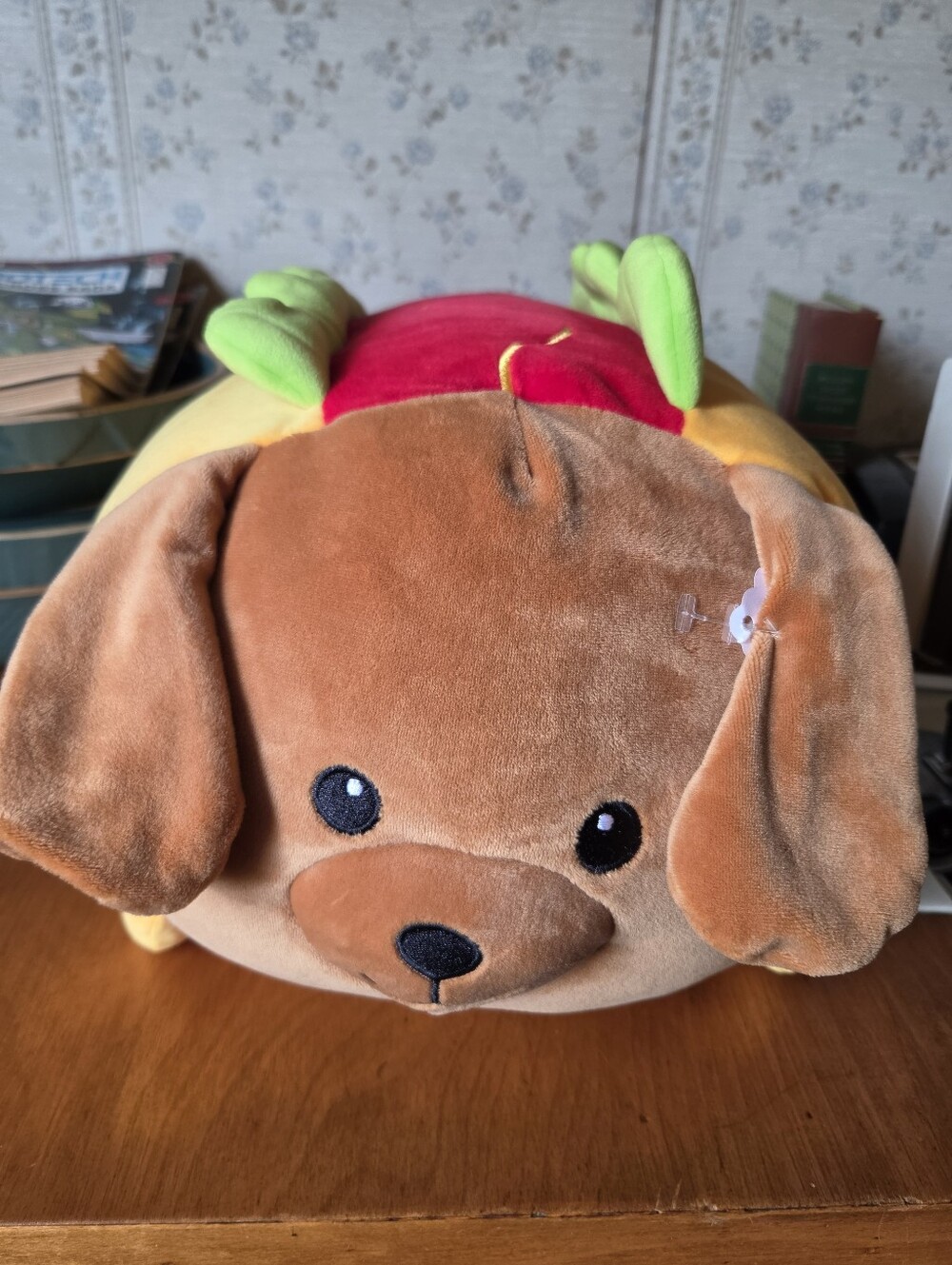 Smoochy Pals Dachshund Hot dog Plush
